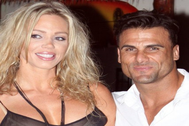 Tanınmış model səfil həyatı yaşayır - Aktyorla evli idi 