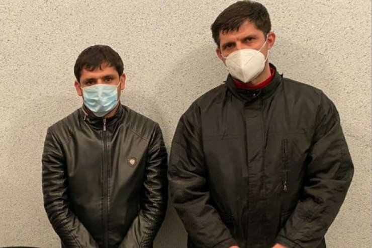 Bakıda narkotik alverçisi olan qardaşlar saxlanıldı-FOTO 