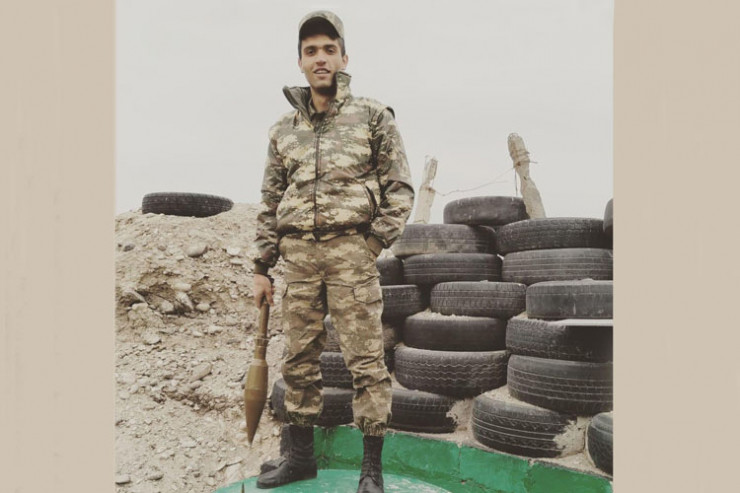 Oğlunun corabını döyüşə aparan əsgər: "Torpağın altında qaldım" 