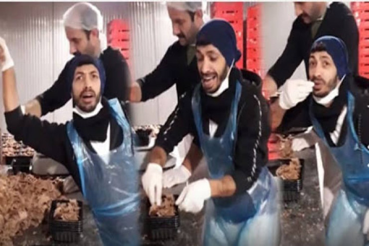 Dönər sifariş edəndə iki dəfə düşünün - Bu VİDEOdan sonra... 