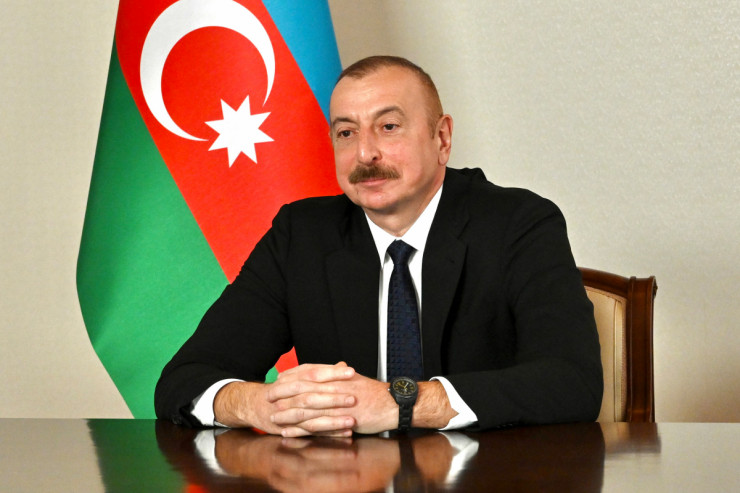 Prezident Xalq artisti Eldar Quliyevi təbrik etdi