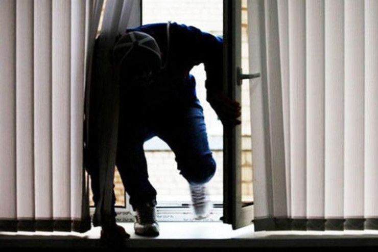 Bakıda şadlıq sarayı qarət olundu