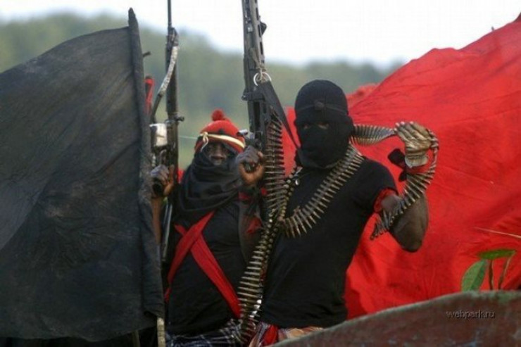 Yüzlərlə gizlədilmiş xəzinə, 23 il qəfəsdə, Fərmanın qətli: Onlar kimdirlər? 