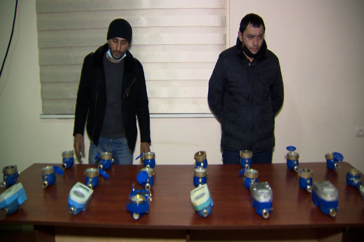 20-dən çox mənzilin su sayğacını oğurladılar -  VİDEO  