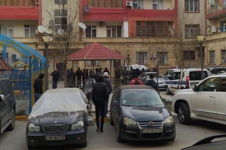 Daha bir intihar: özünü binadan atdı