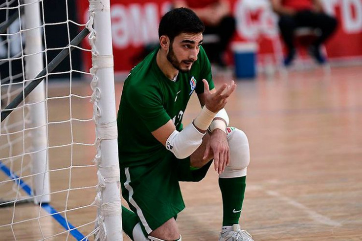 “Afinada sürprizlərlə qarşılaşa bilərik” – millimizin qapıçısı 