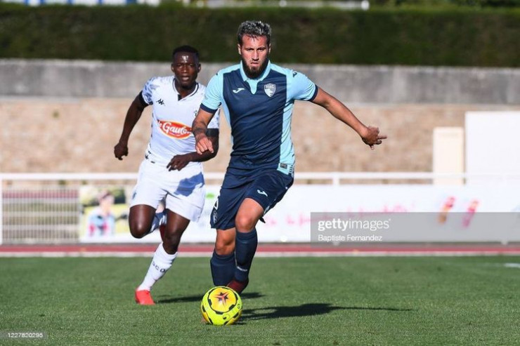 Fransalı müdafiəçi ilə müqavilə imzalayır – “Neftçi” 