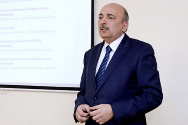 Səhiyyə Nazirliyinin baş infeksionisti Təyyar Eyvazov