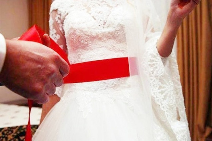 Azərbaycanda 15 yaşlı qızın toyu oldu - FOTO 