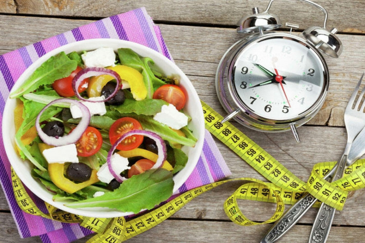 Arıqlamaq üçün ac qalmaq ZƏRƏRLİDİR 