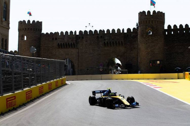 Bakıda “Formula-2” start götürdü