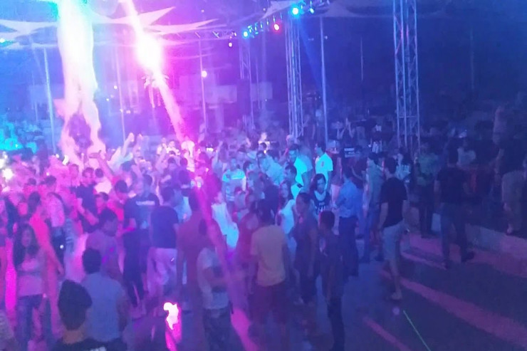 Konsert təşkil edən restoranlara  SƏRT XƏBƏRDARLIQ 