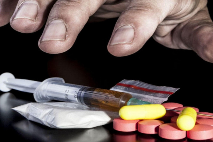 Bakıda evdən güclü təsirə malik narkotiklər tapıldı