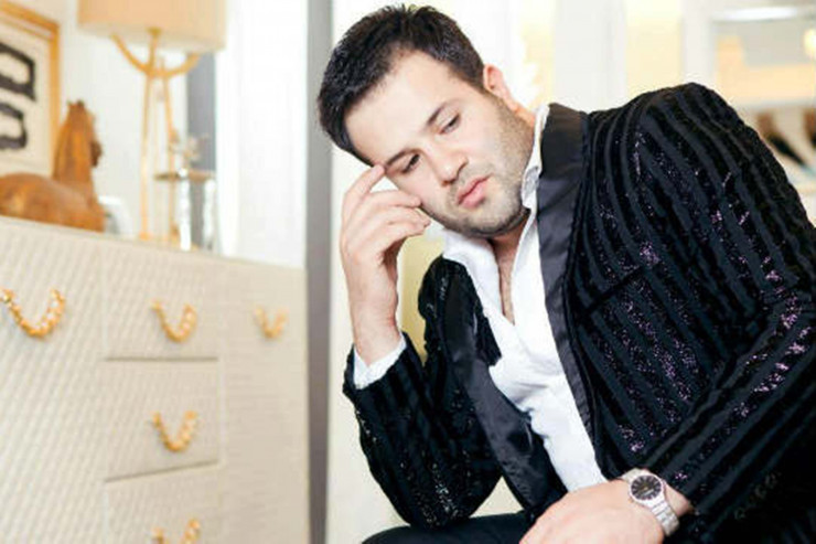 Müğənni Elnur Məmmədov