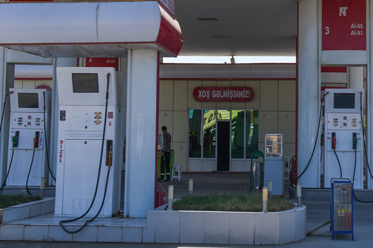 Azərbaycanda yanacaqdoldurma məntəqəsi qarət olundu