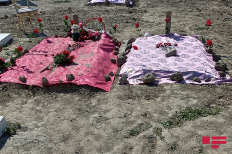 İki övladı Kürdə batan ataya HÖKM OXUNDU  - VİDEO 