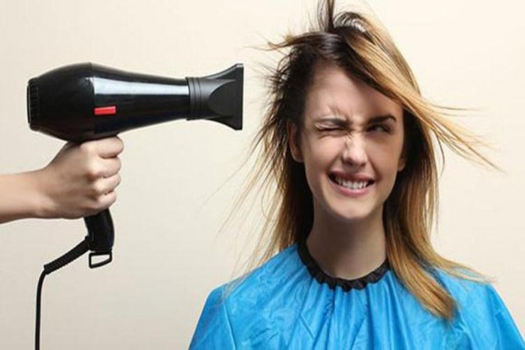 Saç qurudanda etdiyimiz  SƏHVLƏR  