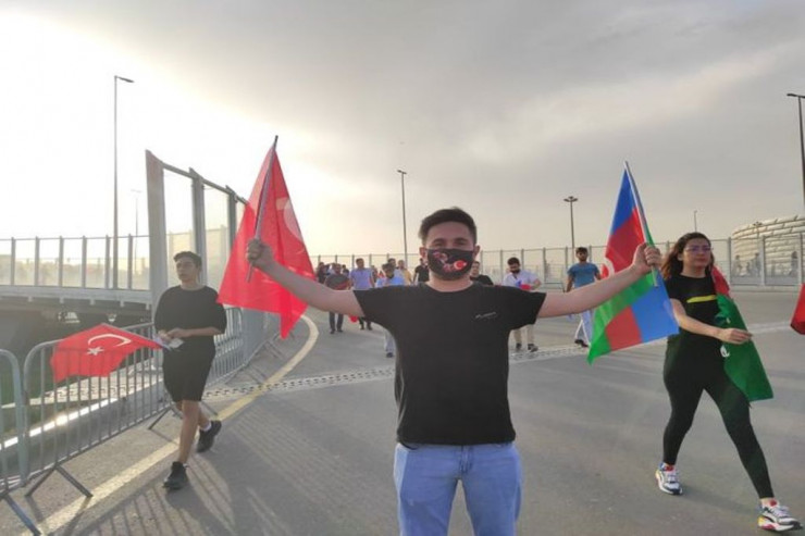 Türkiyə millisinin Bakıdakı azarkeşlərinin coşqusu -FOTOLENT 