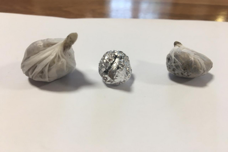 Ələ keçirilən narkotiklər