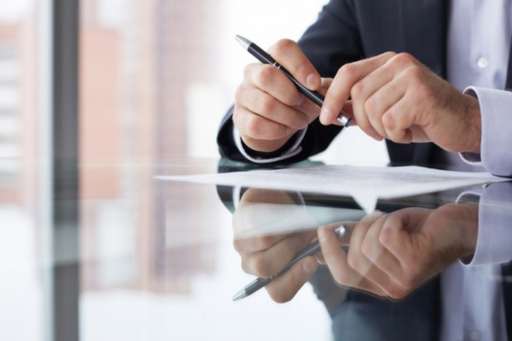 19 məktəb direktoru işdən QOVULDU 