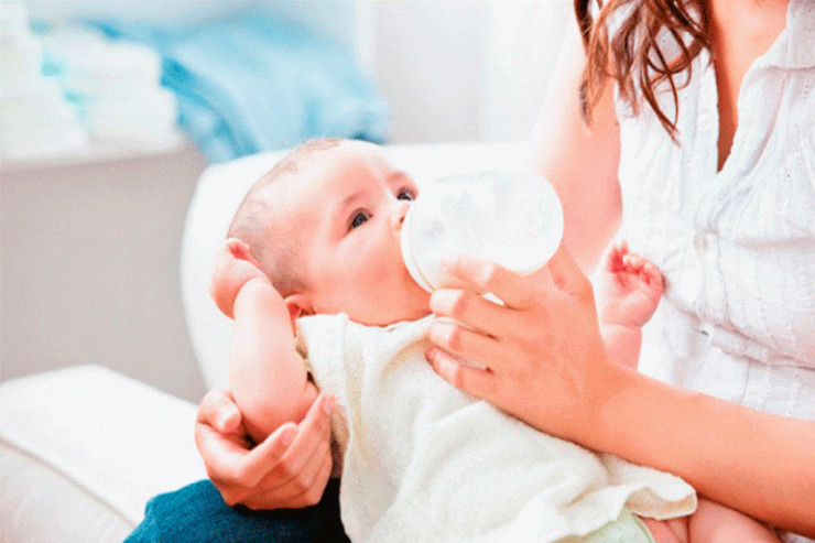 Körpələrə xəstəxanalarda süni qida verilməsi  QANUNSUZLUQDUR  - RƏSMİ 