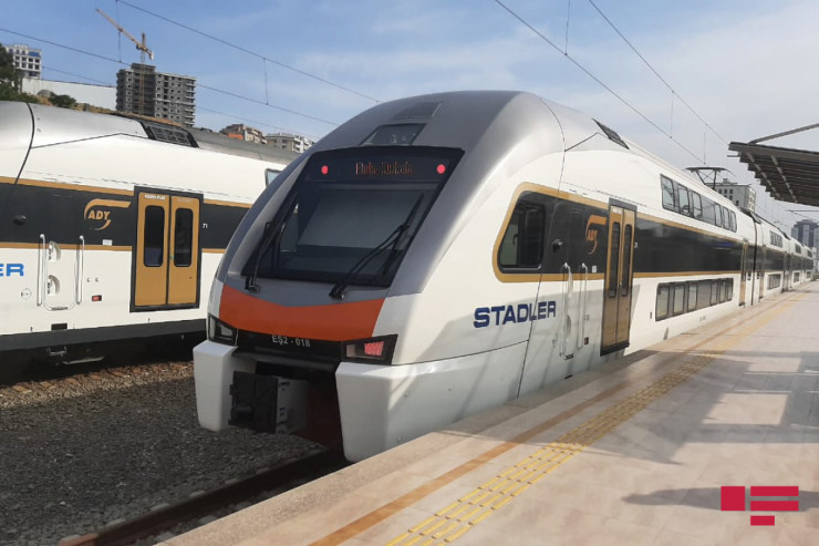 Sumqayıtdan Bakıya gələn qatarlar gecikir