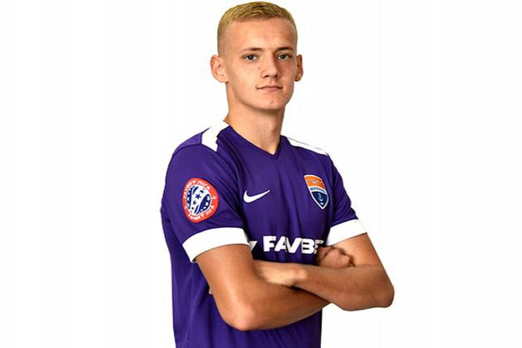 AFFA daha bir əcnəbi futbolçunu milliləşdirir