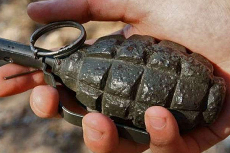 Bakıda kişi ailəsini qumbara ilə partlatmaq istədi