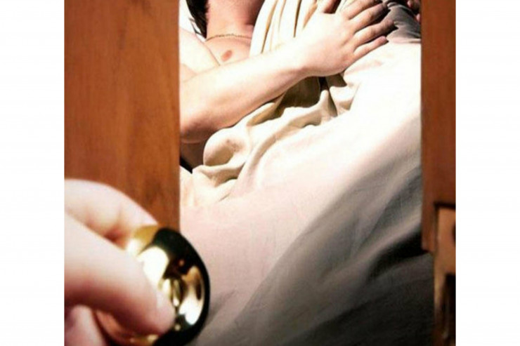 Tükürpədici HADİSƏ:  əmisi oğlu ilə eşq yaşadı, doğulan körpəni... - FOTO 