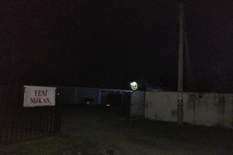 Balakəndə karantini pozan kafe