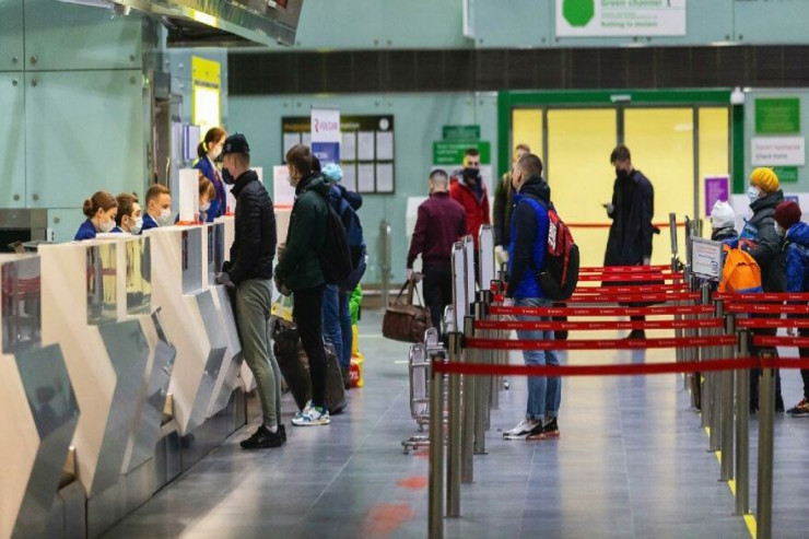 Bu ölkədə Hindistandan gələnlər HƏBS EDİLİR 