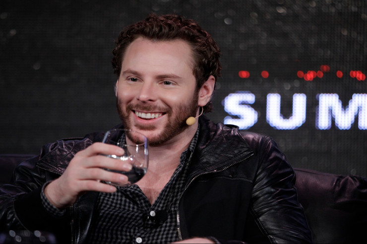 Məşhur proqramçı və milyarder Şon Parker