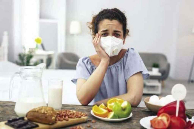 COVID-19 xəstələri necə qidalanmalıdır?- BUNLARI YEMƏYİN 