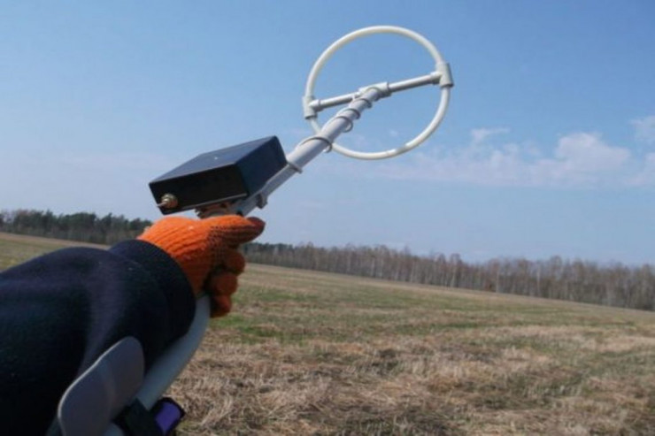 Xəzinə detektoru ilə sərvət axtaranlar  – VİDEO 