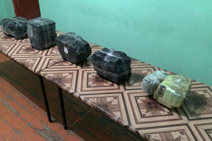 İranlasərhəddə ələ keçirilən narkotik