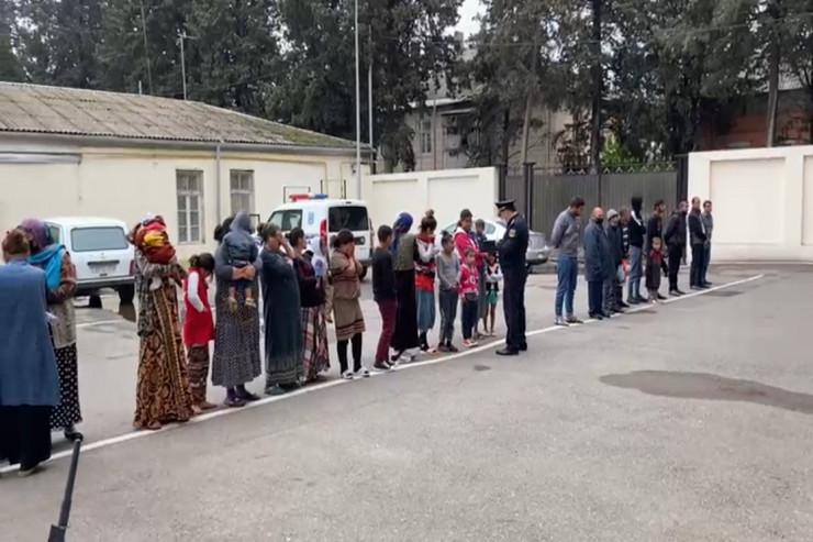 Gəncədə saxlanılan dilənçilər