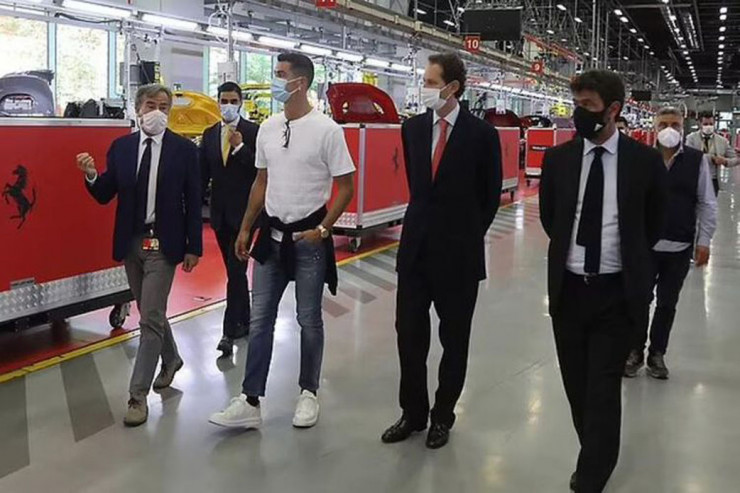 Ronaldo “Ferrari”i zavodunda