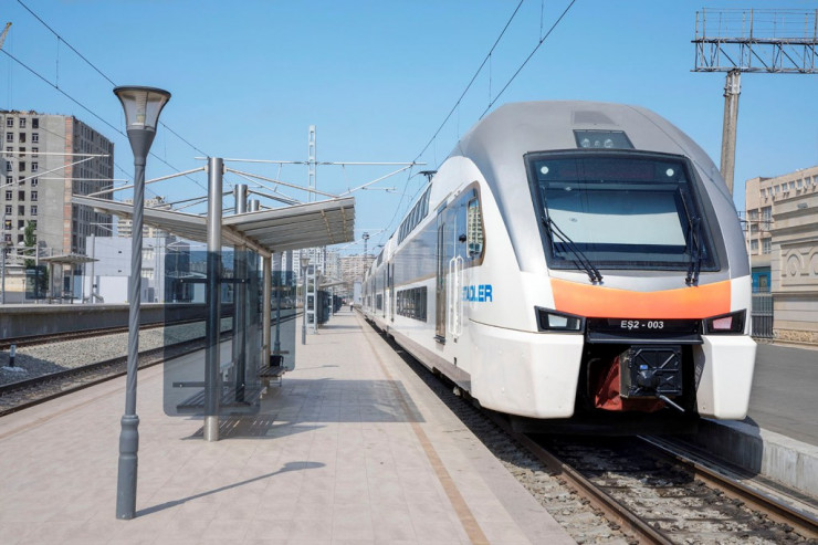 Bakı-Sumqayıt qatarlarının yeni hərəkət  CƏDVƏLLƏRİ  - FOTO 