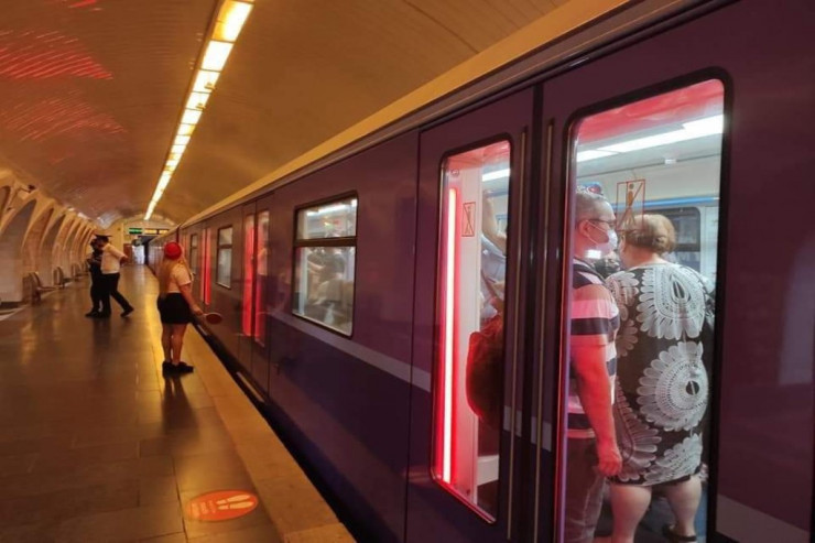 ...və o məşhur səs yenidən gəldi:  "Əziz bakılılar və şəhərimizin qonaqları..." 