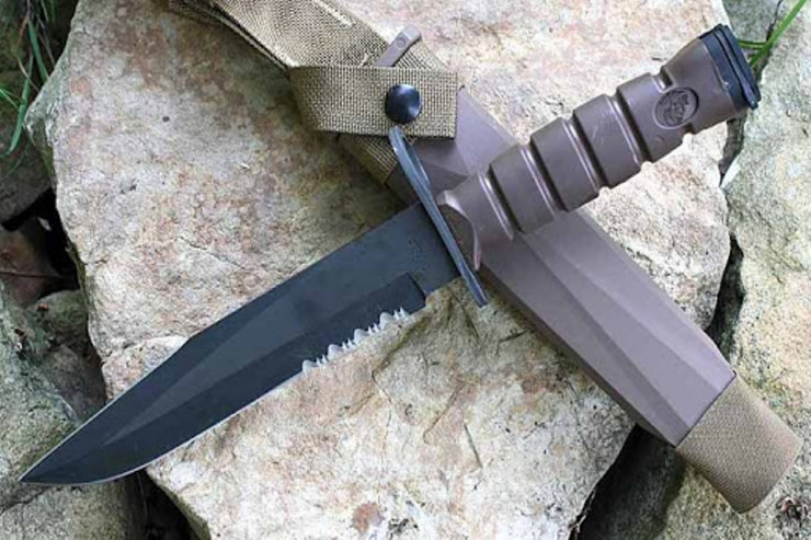 Süngü-bıçaqla dostunu öldürdü - ABŞERONDA 