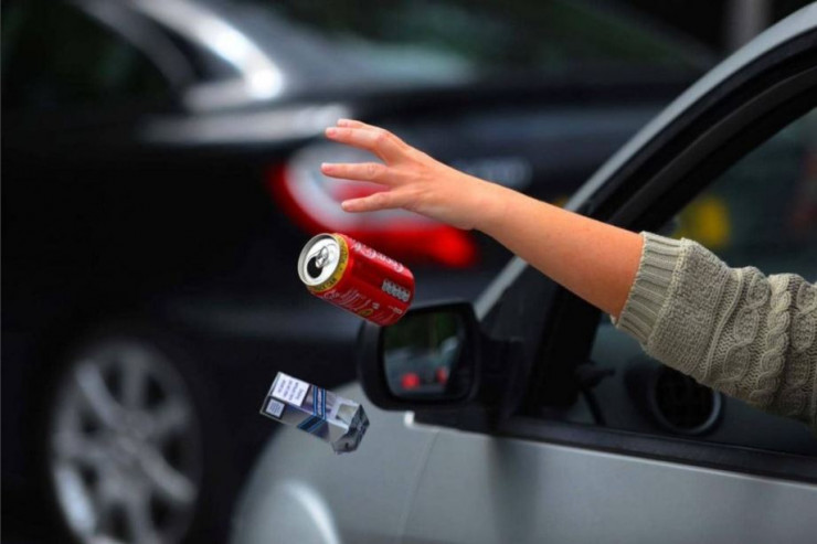 Yolları zibilləyən sürücülərə XƏBƏRDARLIQ:   CƏRİMƏLƏNƏCƏKSİNİZ 