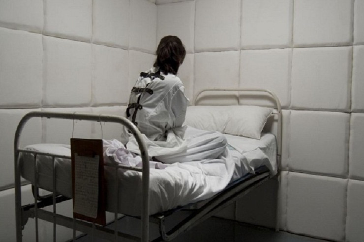 Azərbaycanda arvadını öldürən kişi "dəlixana" ya yerləşdirildi