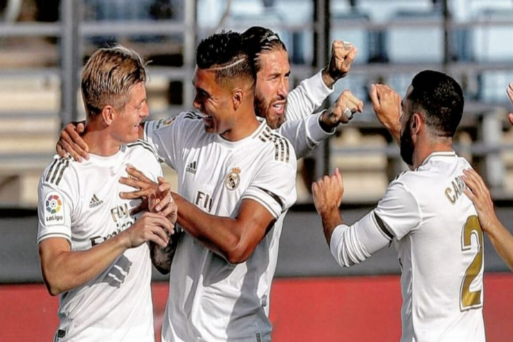 "Real Madrid" yarımmüdafiəçiyə müqavilə təklif etdi