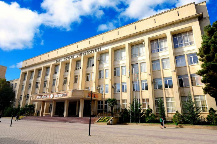 Bu universitetin 13 dekanı vəzifədən KƏNARLAŞDIRILDI 