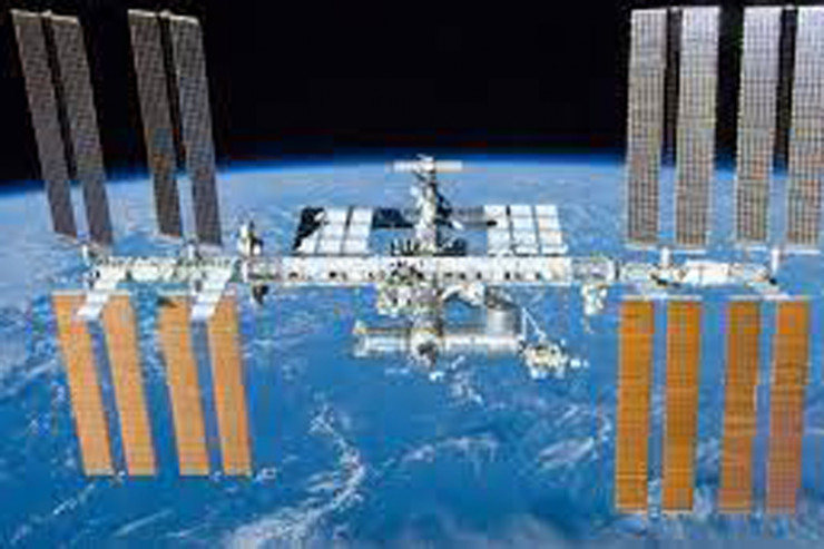 Kosmik gəmi Beynəlxalq Kosmik Stansiya ilə birləşdi