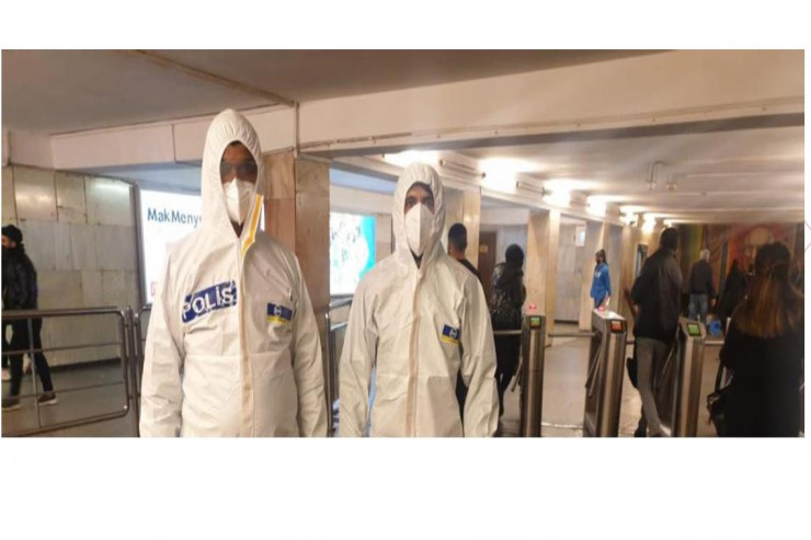 Korona xəstəsinin metroda saxlanılması