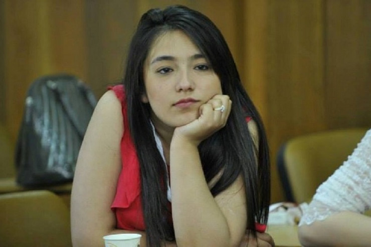 COVID-ə yoluxan jurnalist bətnindəki körpəsi ilə öldü - FACİƏ 