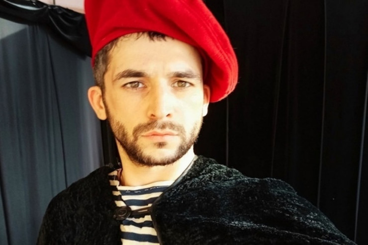 Məşhur aktyoru  güllələdilər  