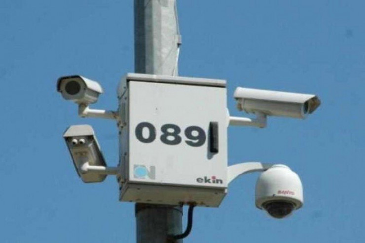 Müşahidə kameraları piyadaların qayda pozuntusunu qeydə alırmı? - CAVAB 