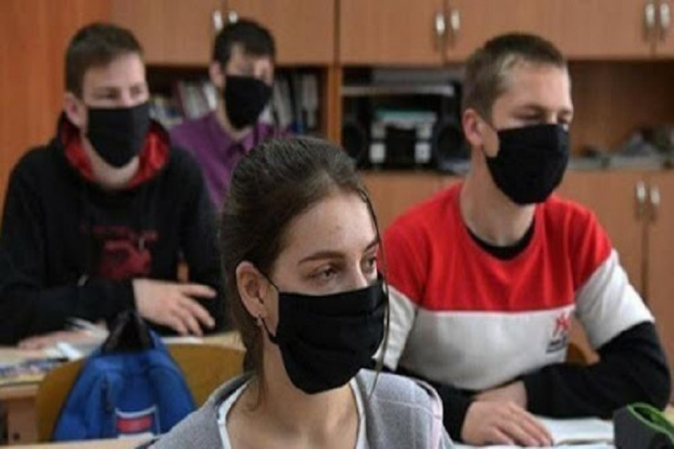 Bu universitetin 53 tələbəsi koronavirusa YOLUXUB 